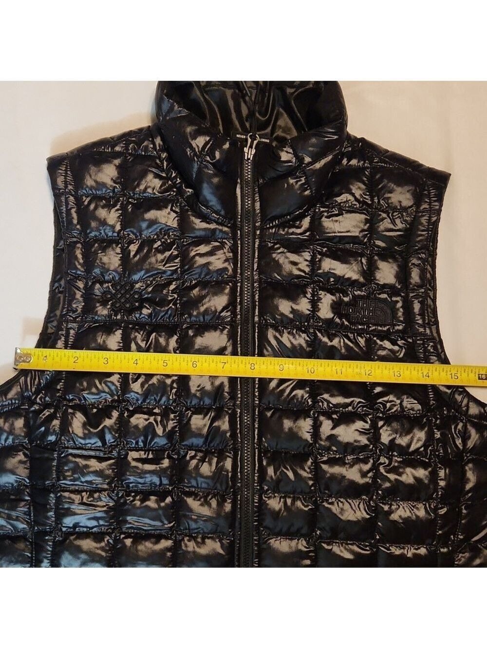 The North Face ThermoBall Eco Black Glossy Quilted Vest (W Size SP Slim Fit) - Picture 12 of 14